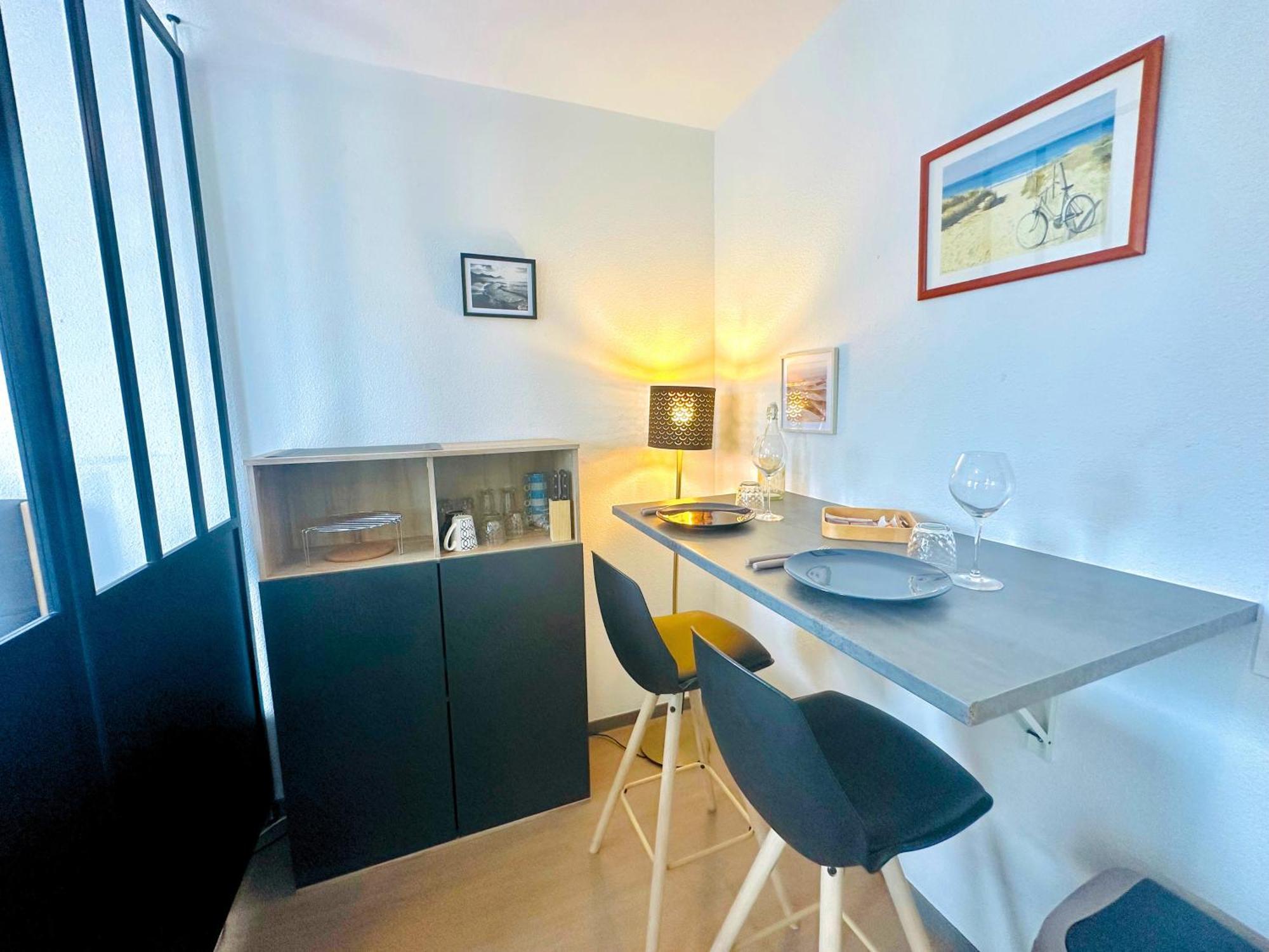 13 Min - Parking - Menage & Linge Inclus Apartment *